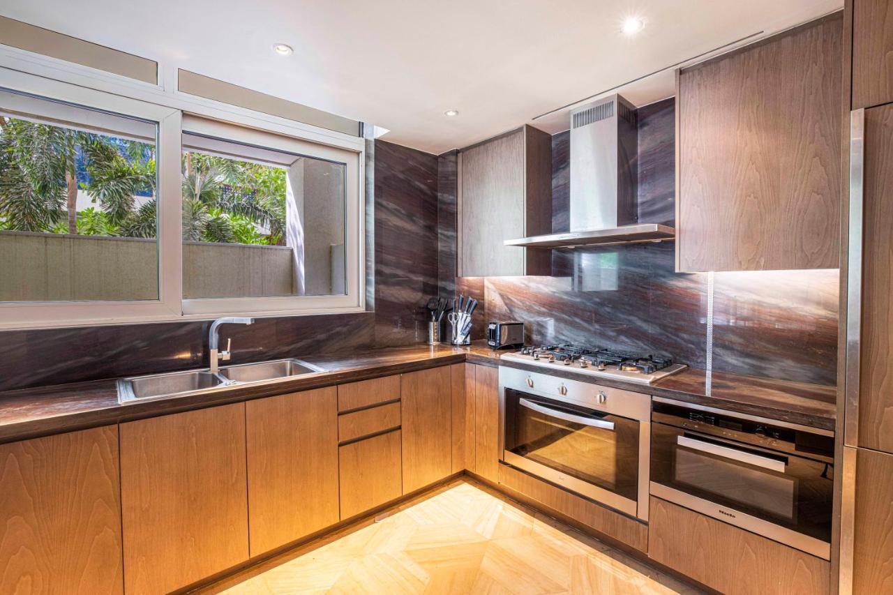 Five Palm Beach Villa- Platinium Apartment *